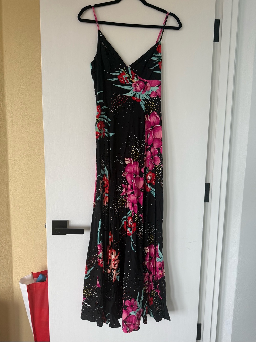 Forever 21 Black Maxi Dress with Pink & Coral Floral Print - Picture 4 of 7